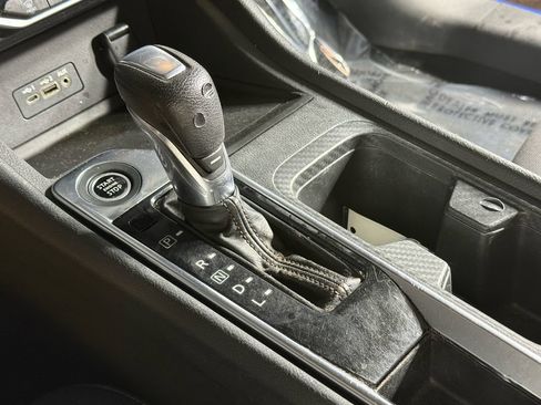Used 2020 Nissan Sentra SV FWD image 16