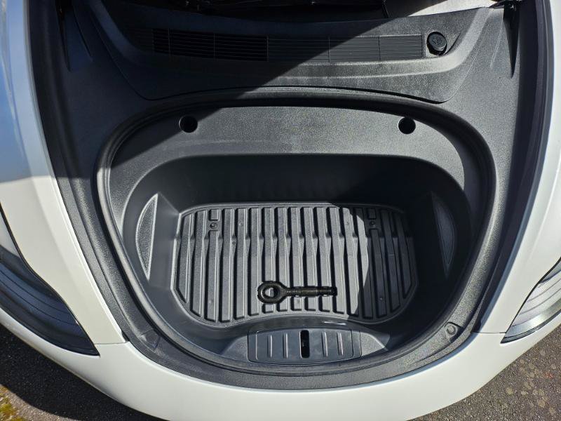 Used 2023 Tesla Model 3 Standard Range RWD image 25