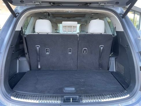 Used 2023 Kia Telluride SX Prestige AWD/4WD image 34