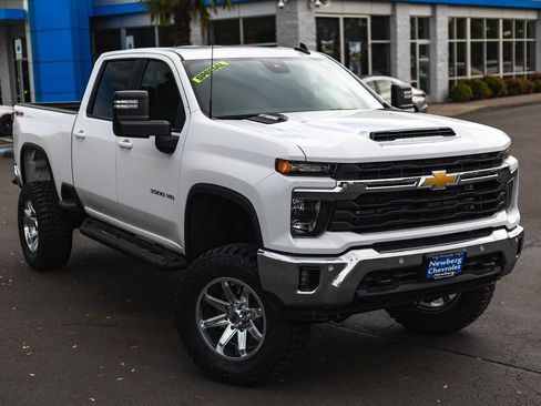 New 2025 Chevrolet Silverado 3500 LT w/ All Star Edition image 2