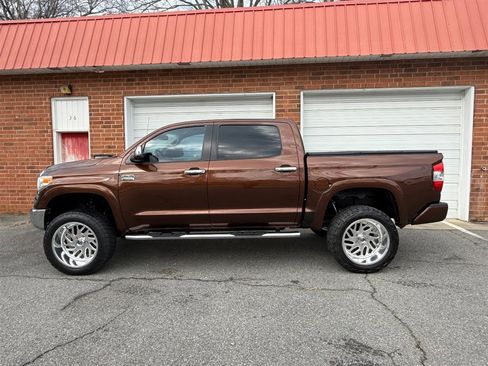 Used 2014 Toyota Tundra 1794 Edition image 20