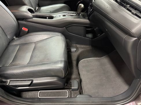 Used 2020 Honda HR-V Touring image 50