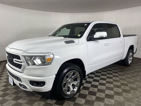 Used 2022 RAM 1500 Big Horn AWD/4WD image 3