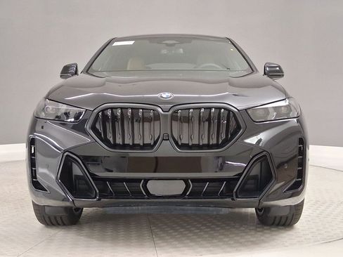 New 2026 BMW X6 xDrive40i w/ Premium Package AWD/4WD image 4