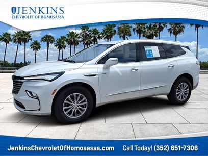 Used 2023 Buick Enclave Essence
