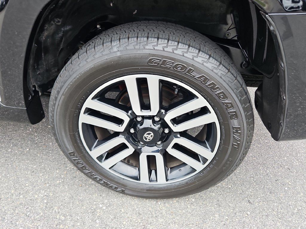 Used 2022 Toyota 4Runner Limited RWD image 33