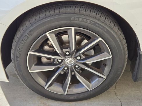 Used 2021 Honda Accord EX-L image 5