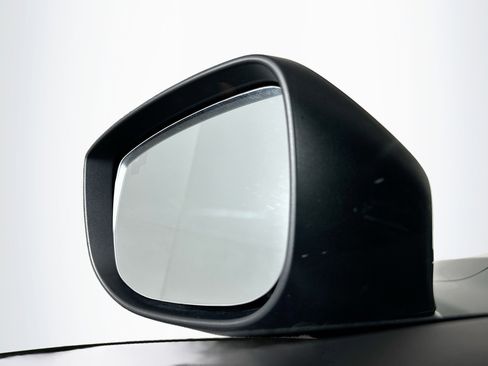 Used 2025 MAZDA CX-5 AWD 2.5 S w/ Preferred Package image 16