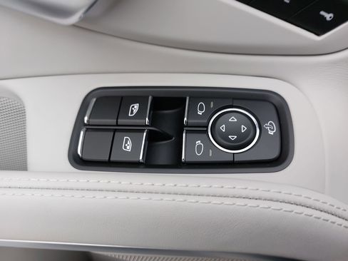 Certified 2025 Porsche 718 Boxster GTS RWD image 25