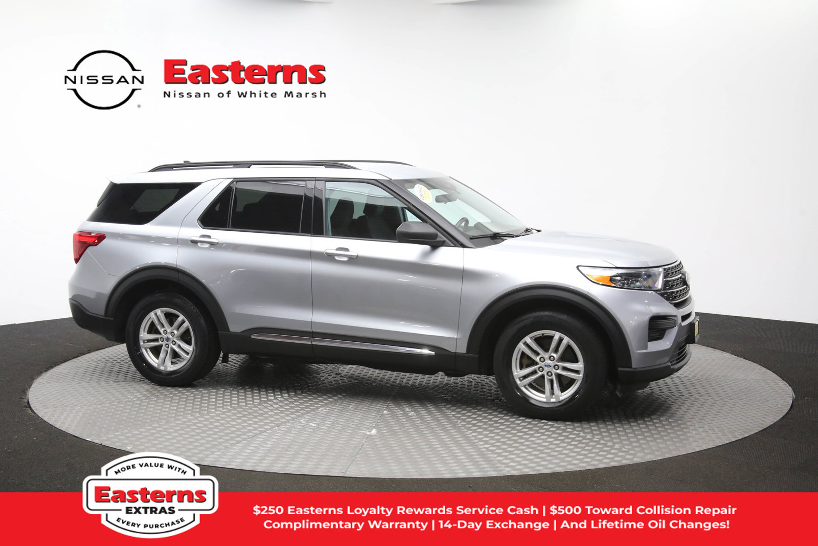 Used 2023 Ford Explorer XLT RWD image 41