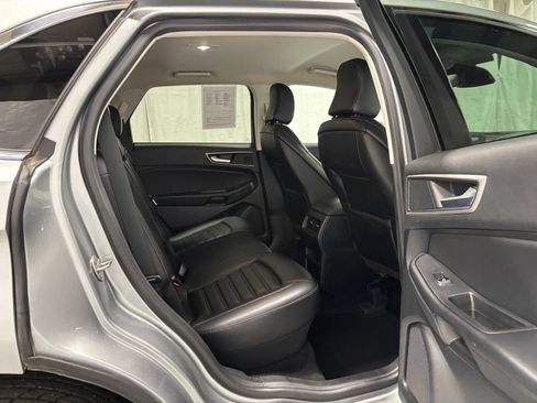 Used 2024 Ford Edge SEL AWD/4WD image 47