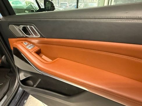 Used 2019 BMW X7 xDrive40i w/ Premium Package image 15
