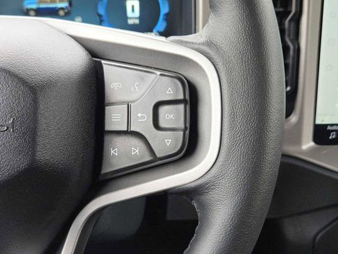 Used 2025 Ford Bronco Outer Banks image 28