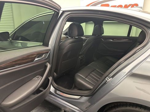 Used 2018 BMW 530i xDrive AWD/4WD image 6
