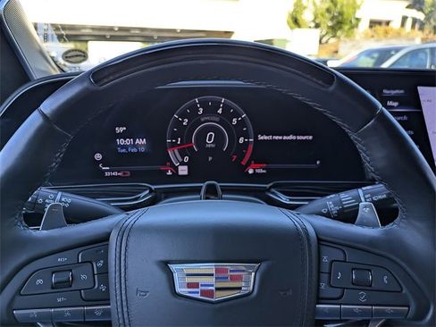 Certified 2023 Cadillac Escalade ESV V image 37