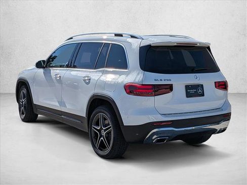 New 2026 Mercedes-Benz GLB 250 image 9