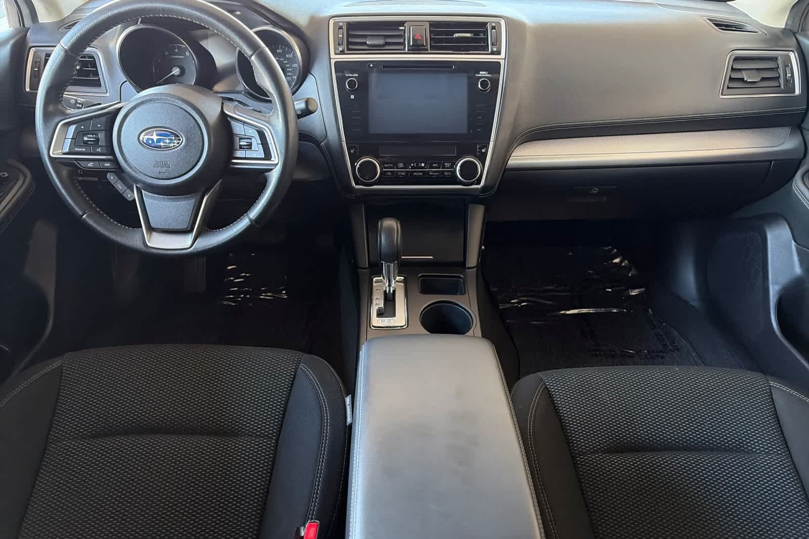 Used 2019 Subaru Outback 2.5i Premium AWD/4WD image 3