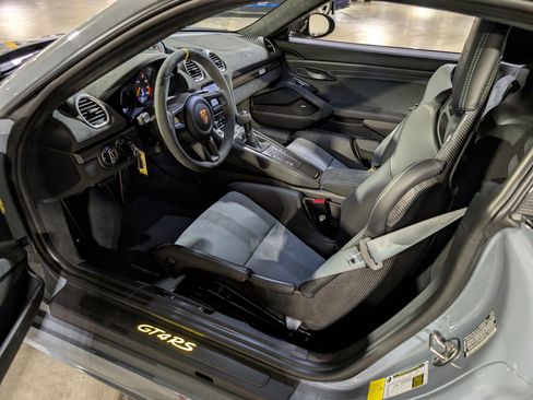 Used 2023 Porsche 718 Cayman GT4 RS image 25