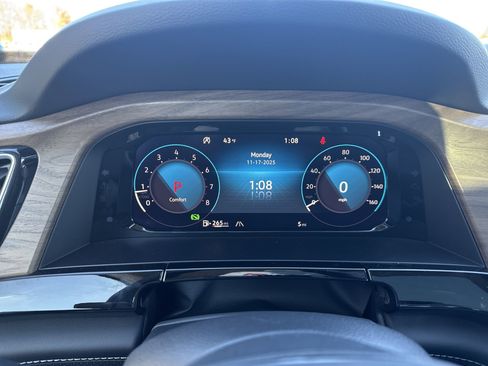 New 2026 Volkswagen Atlas SE image 11