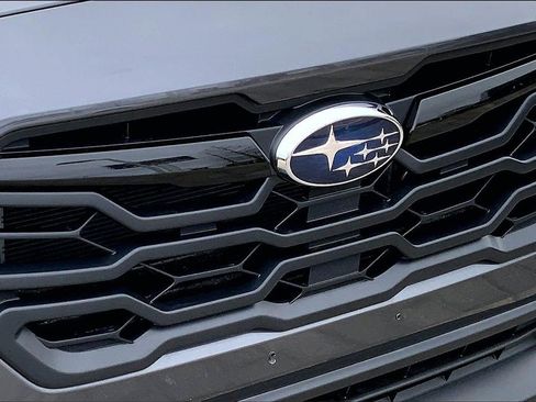 Used 2024 Subaru Crosstrek 2.5i Sport image 32