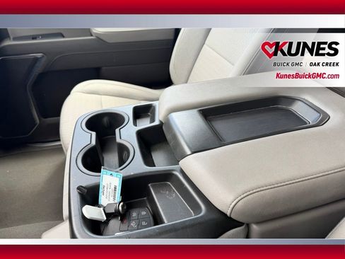 Used 2025 Chevrolet Silverado 1500 LT AWD/4WD image 18