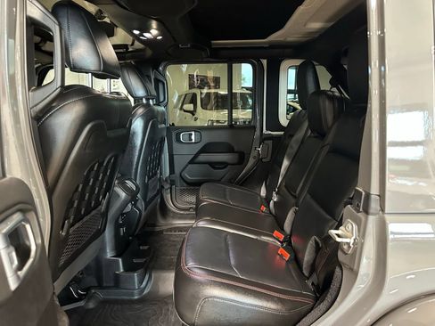 Used 2020 Jeep Wrangler Unlimited Rubicon AWD/4WD image 35