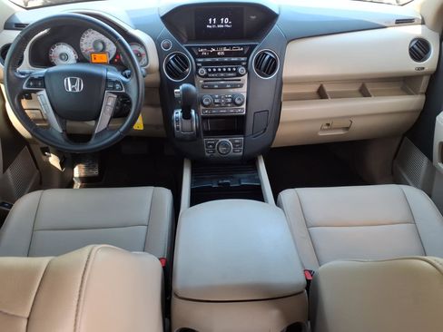 Used 2013 Honda Pilot Touring image 19