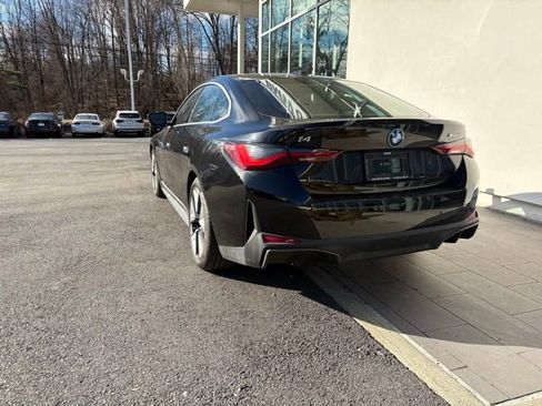 Used 2025 BMW i4 xDrive40i w/ Premium Package image 3