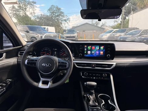 Used 2021 Kia K5 LX FWD image 14