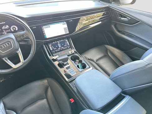 Used 2019 Audi Q8 Premium w/ Convenience Package image 24