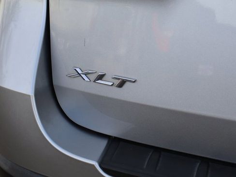 Certified 2022 Ford Explorer XLT w/ Equipment Group 202A image 15