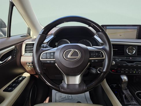 Used 2018 Lexus RX 450hL Luxury w/ Accessory Package AWD/4WD image 21