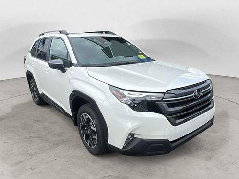 New 2026 Subaru Forester Premium AWD/4WD image 1
