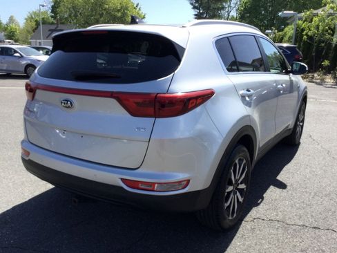 Used 2017 Kia Sportage EX w/ EX Technology Package AWD/4WD image 7