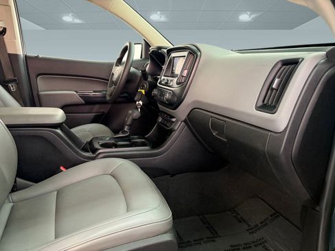 Used 2020 Chevrolet Colorado W/T w/ WT Convenience Package image 18