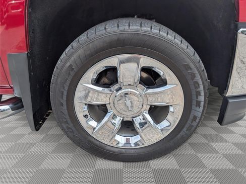 Used 2018 Chevrolet Silverado 1500 LTZ w/ Sport Package AWD/4WD image 9