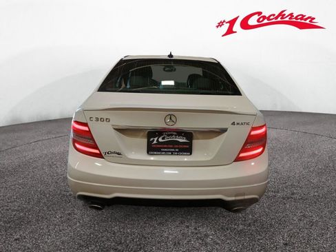 Used 2014 Mercedes-Benz C 300 Sport image 15
