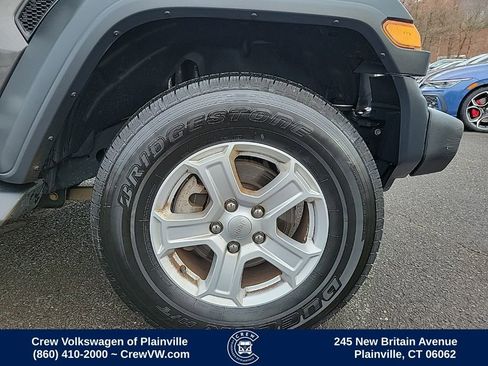 Used 2018 Jeep Wrangler Unlimited Sport S image 20