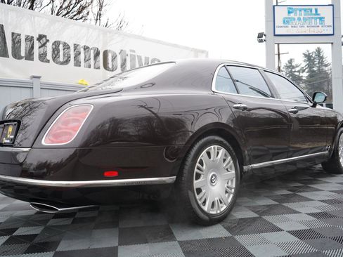 Used 2011 Bentley Mulsanne image 6