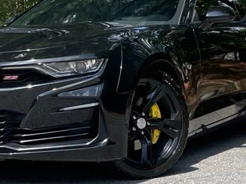 Used 2023 Chevrolet Camaro SS RWD image 2