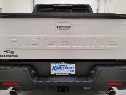 New 2026 Honda Ridgeline Black Edition image 7