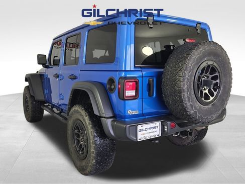 Used 2023 Jeep Wrangler Unlimited Sport image 4