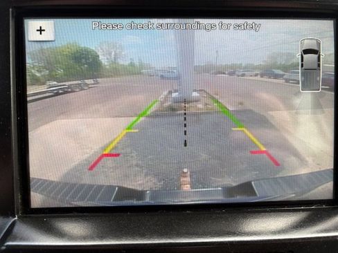 Used 2017 Ford F150 XLT w/ Equipment Group 302A Luxury AWD/4WD image 24