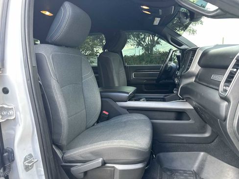 Used 2019 RAM 3500 Big Horn RWD image 19