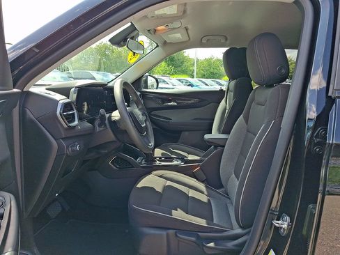 Certified 2024 Chevrolet TrailBlazer LT AWD/4WD image 13