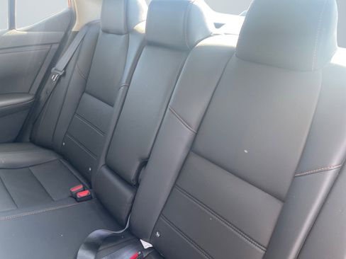 Used 2023 Nissan Sentra SR w/ SR Premium Package image 14