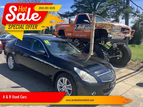 Used 2011 INFINITI G37 x Sedan w/ Premium Pkg AWD/4WD image 1
