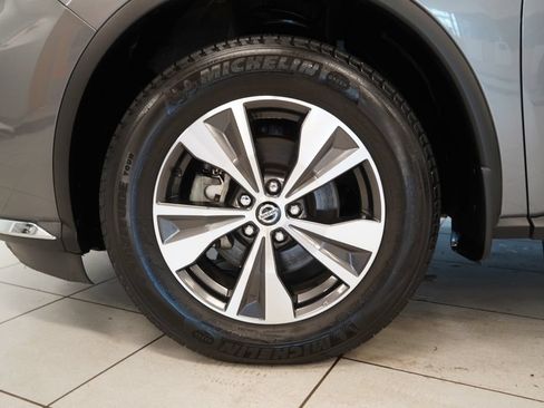 Used 2022 Nissan Murano SV AWD/4WD image 15