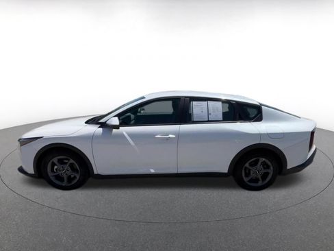 Used 2025 Kia K4 FWD image 9