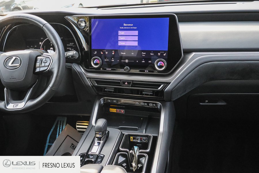 Certified 2026 Lexus TX 500h AWD w/ Technology Package image 16